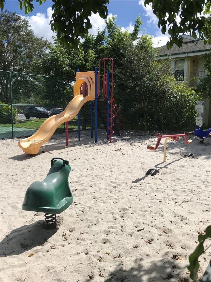 4030 NW 87th Ave, Unit 4030, Sunrise, FL 33351 Photo