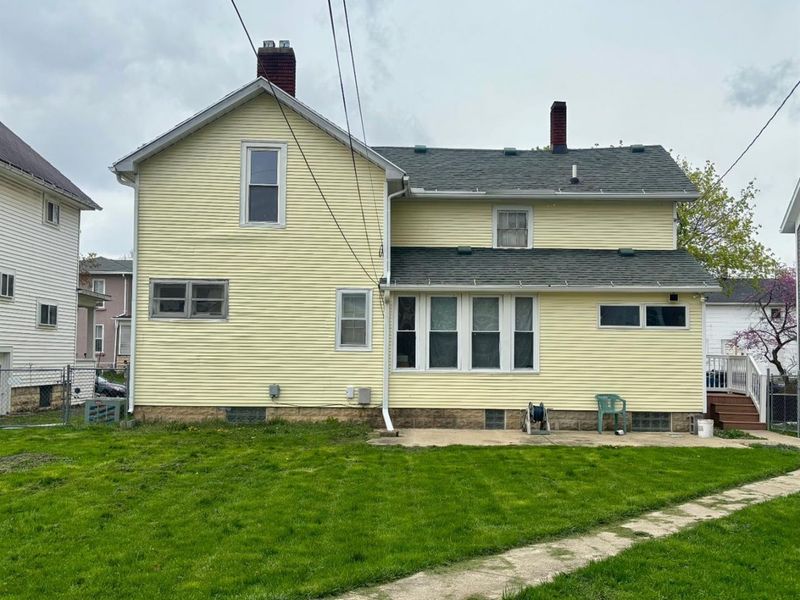 1107 Garrison Street, Fremont, OH 43420 Photo 2