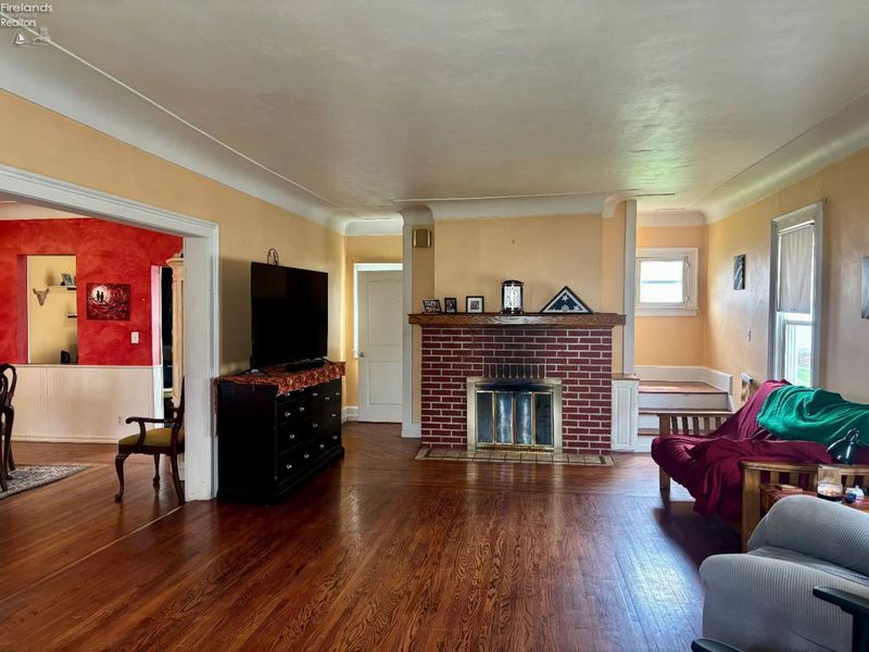 1107 Garrison Street, Fremont, OH 43420 Photo 4