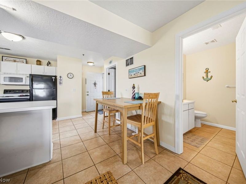 6035 Lake Road, Unit 327, Ashtabula, OH 44004 Photo 17