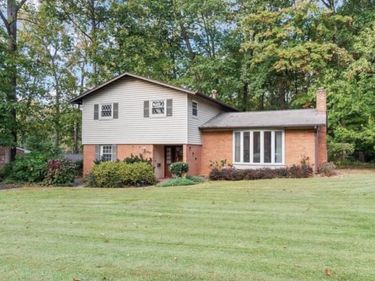 6810 FERN LANE, ANNANDALE, VA 22003