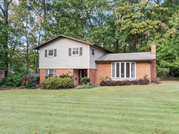 6810 FERN LANE, ANNANDALE, VA 22003