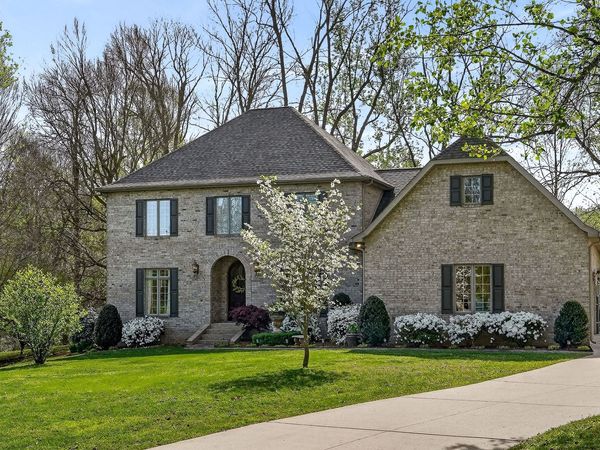 678 Oakland Dr , Sparta, TN 38583