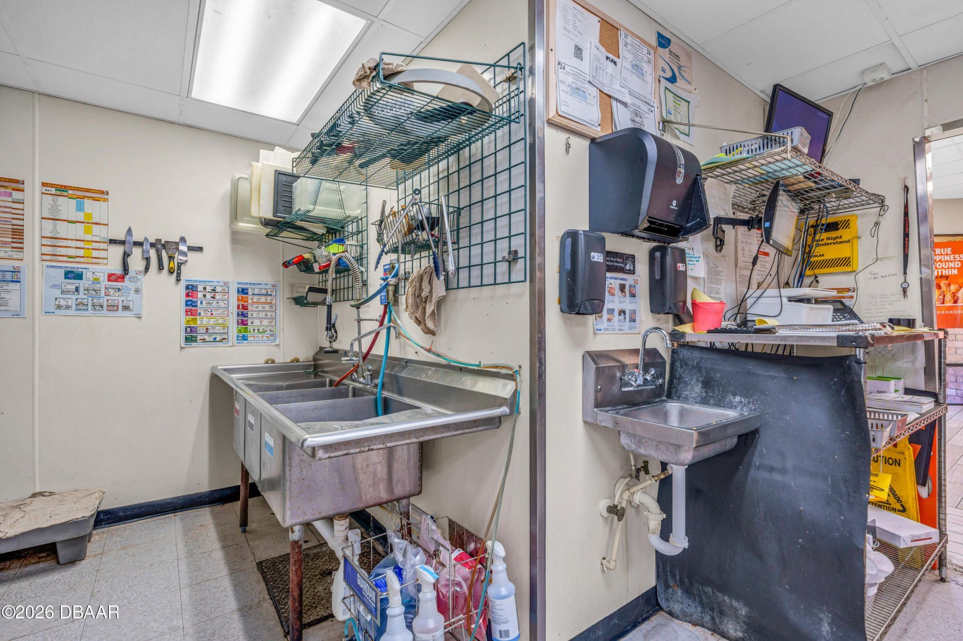 1015 S Ridgewood Avenue, Edgewater, FL 32132 Photo