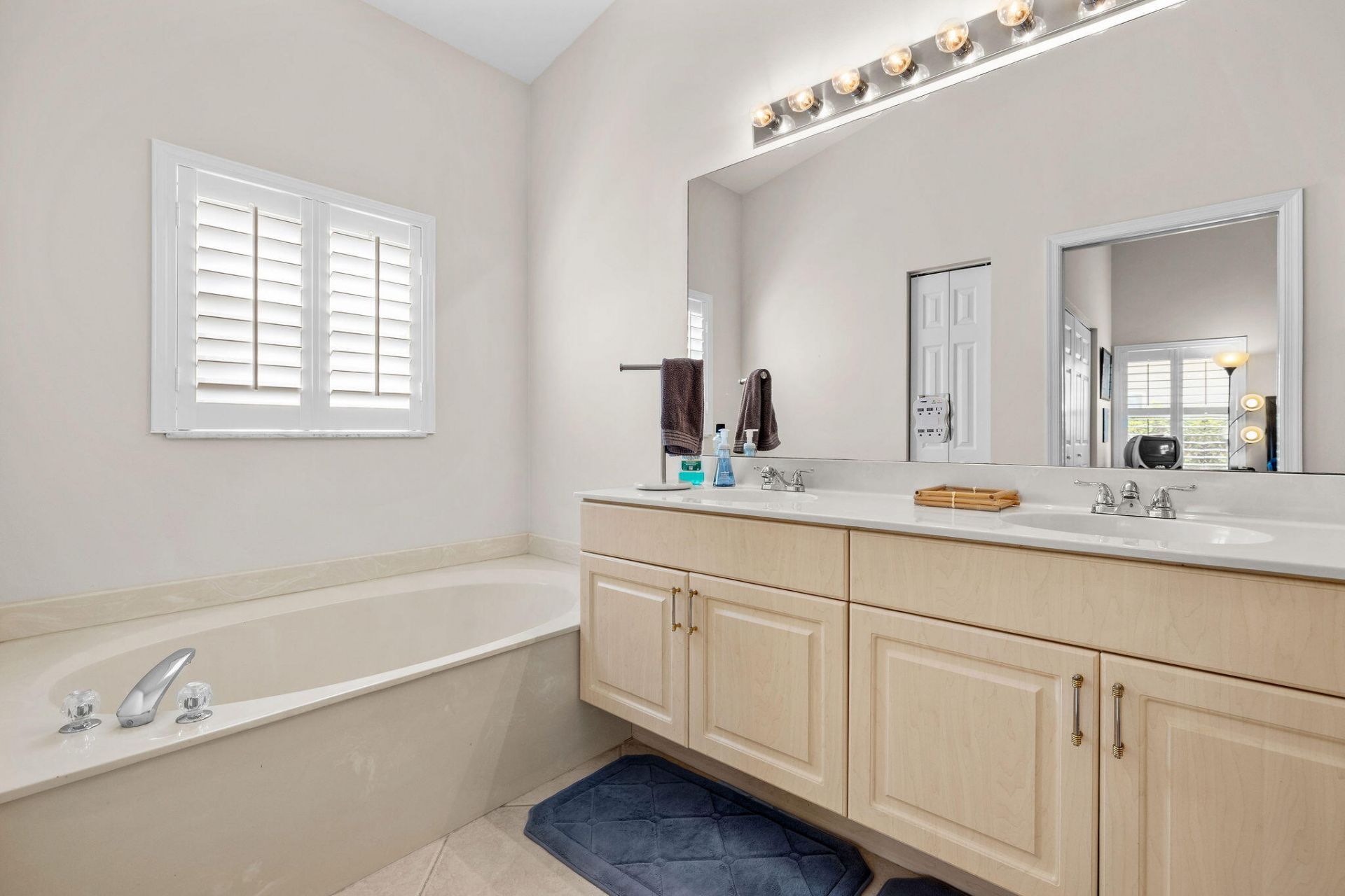 377 NW Granville Street, Port Saint Lucie, FL 34986 Photo