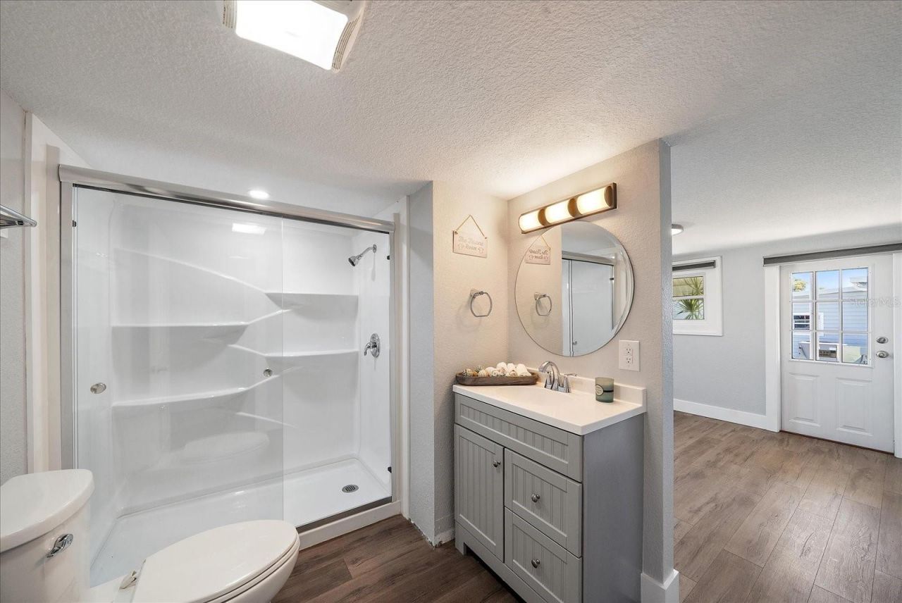 30 Flores Drive, Palmetto, FL 34221 Photo