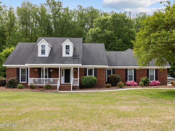 113 Lady Di Drive, Winterville, NC 28590