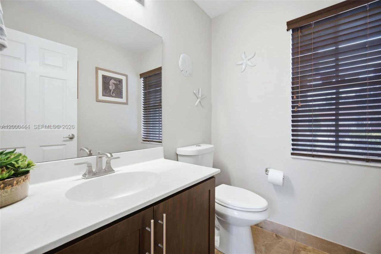 3563 W Tree Tops Ct, Davie, FL 33328 Photo