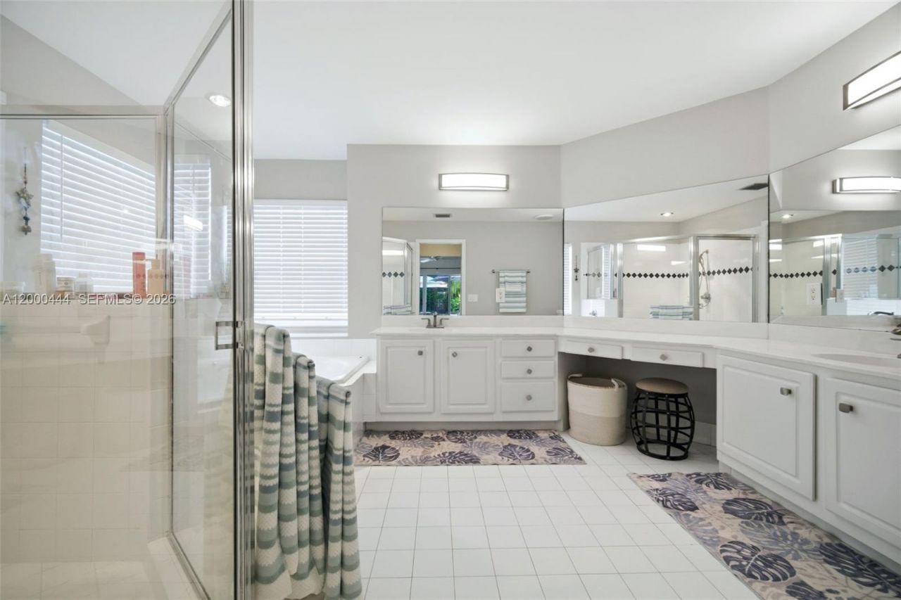 3563 W Tree Tops Ct, Davie, FL 33328 Photo