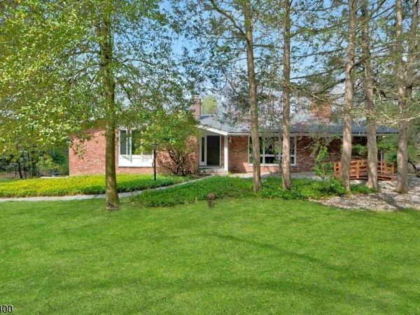 259 Long Meadow Rd, Kinnelon, NJ 07405