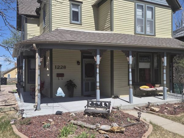1228 Quincy Street, Rapid City, SD 57701