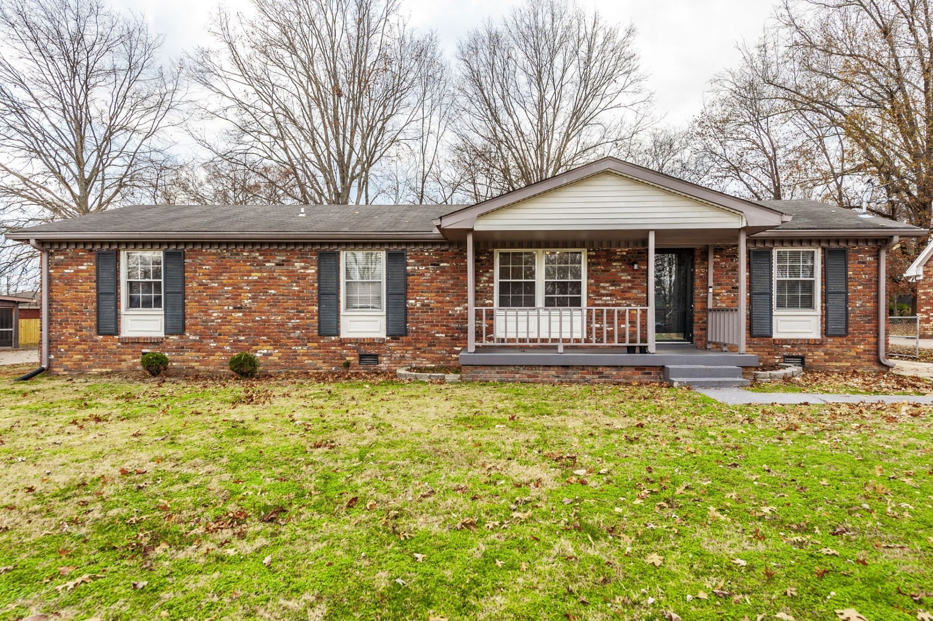 124 Anchor Dr, Hendersonville, TN 37075 Main Photo
