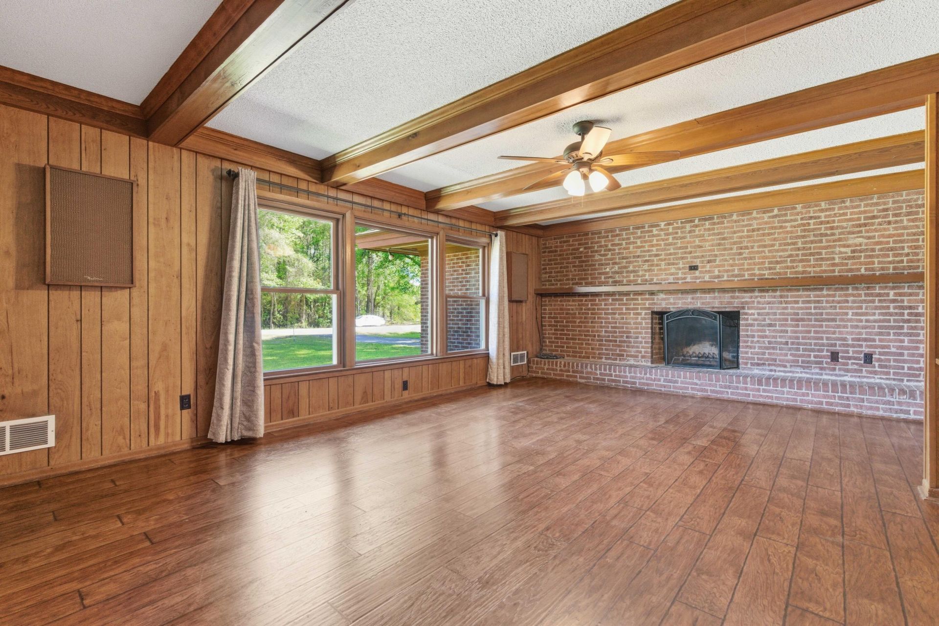 3936 Vance Road Photo 6