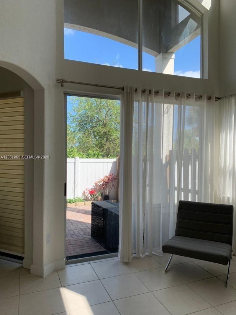 8041 NW 114th Pl, Unit 8041, Doral, FL 33178 Photo