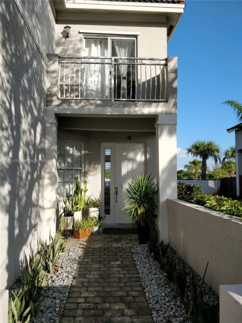 8041 NW 114th Pl, Unit 8041, Doral, FL 33178 Photo