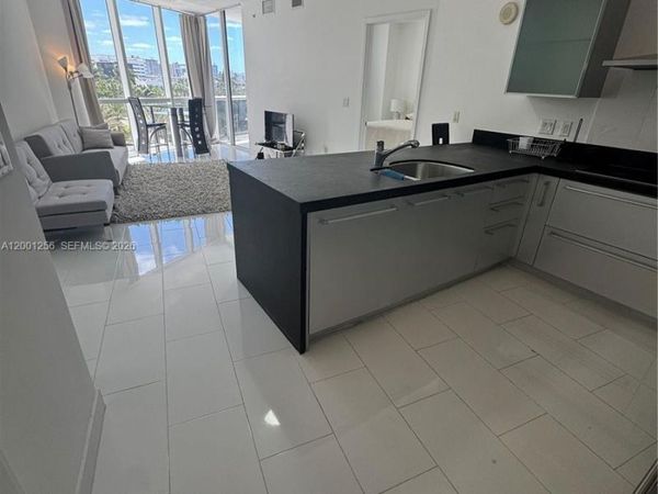 18201 Collins Ave, Unit 608, Sunny Isles Beach, FL 33160