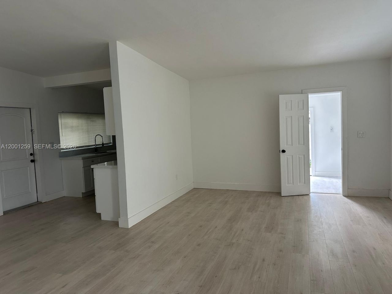 860 NW 171st St, Miami Gardens, FL 33169 Photo