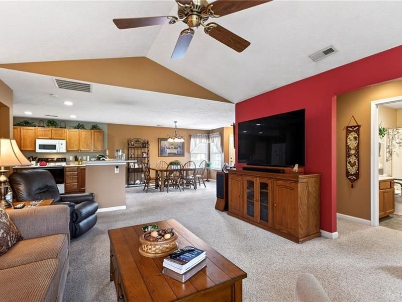 328 Bending Branch Lane, Miamisburg, OH 45342 Photo 12