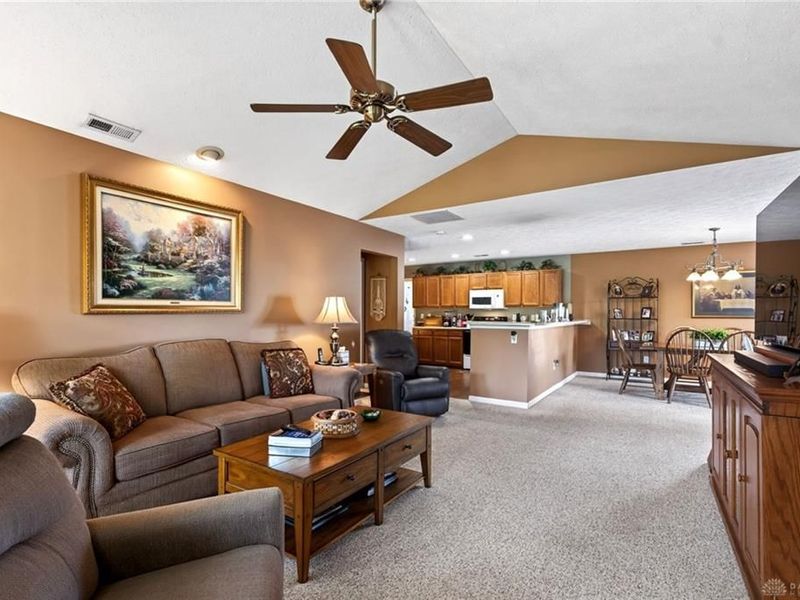 328 Bending Branch Lane, Miamisburg, OH 45342 Photo 13