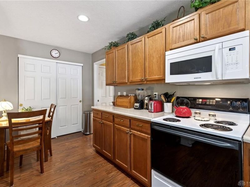 328 Bending Branch Lane, Miamisburg, OH 45342 Photo 16