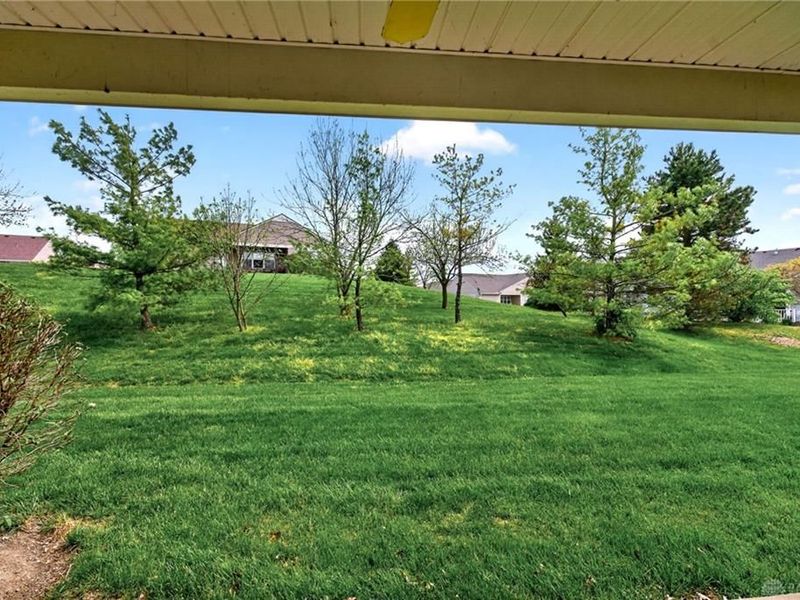 328 Bending Branch Lane, Miamisburg, OH 45342 Photo 37