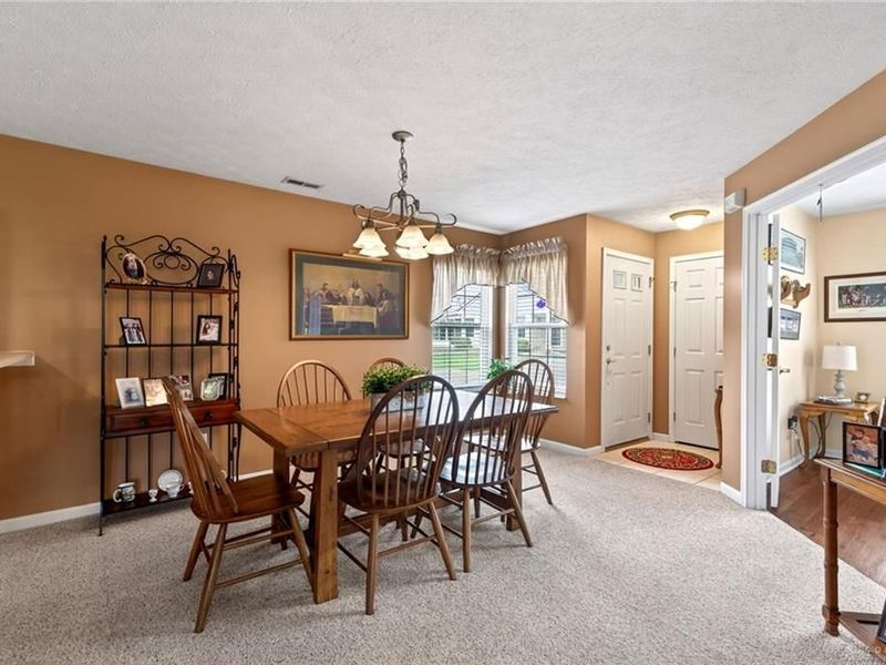 328 Bending Branch Lane, Miamisburg, OH 45342 Photo 7