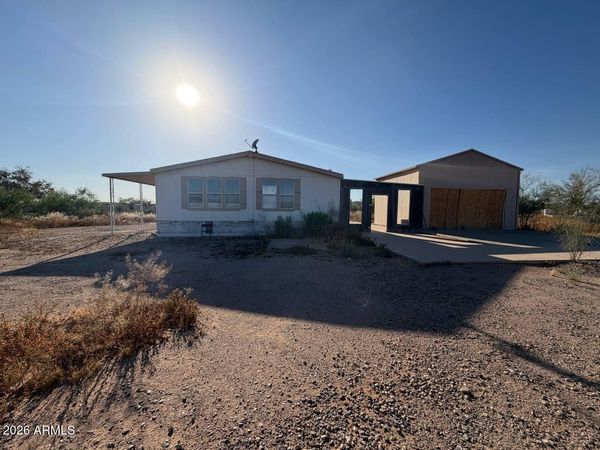 20802 W BEACON Court, Wittmann, AZ 85361