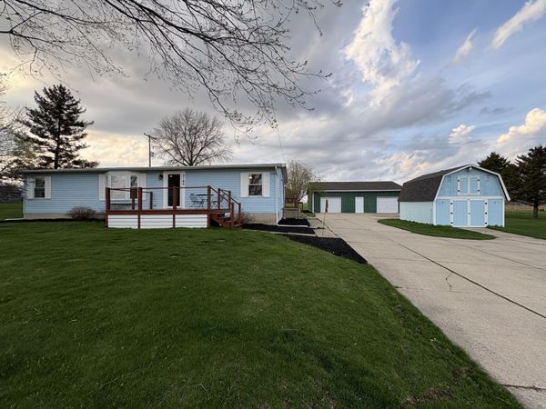 3189 143rd Avenue, Dorr, MI 49323