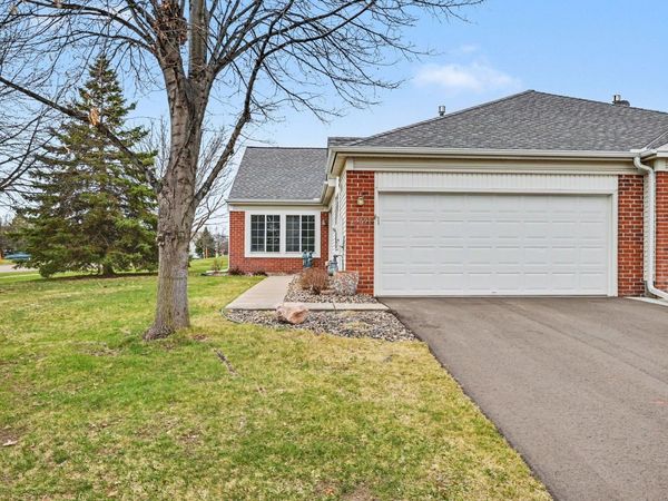 15691 Flackwood Way, Apple Valley, MN 55124