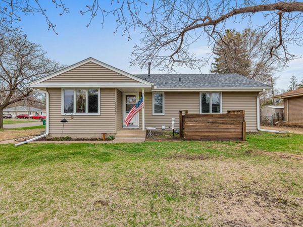 1312 72nd Avenue N, Brooklyn Center, MN 55430