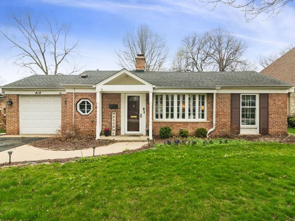 418 N Dryden Place, Arlington Heights, IL 60004