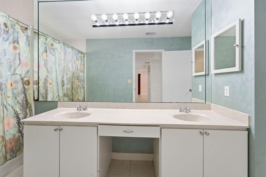 5562 Reynolds Road, Lake Worth, FL 33449 Photo