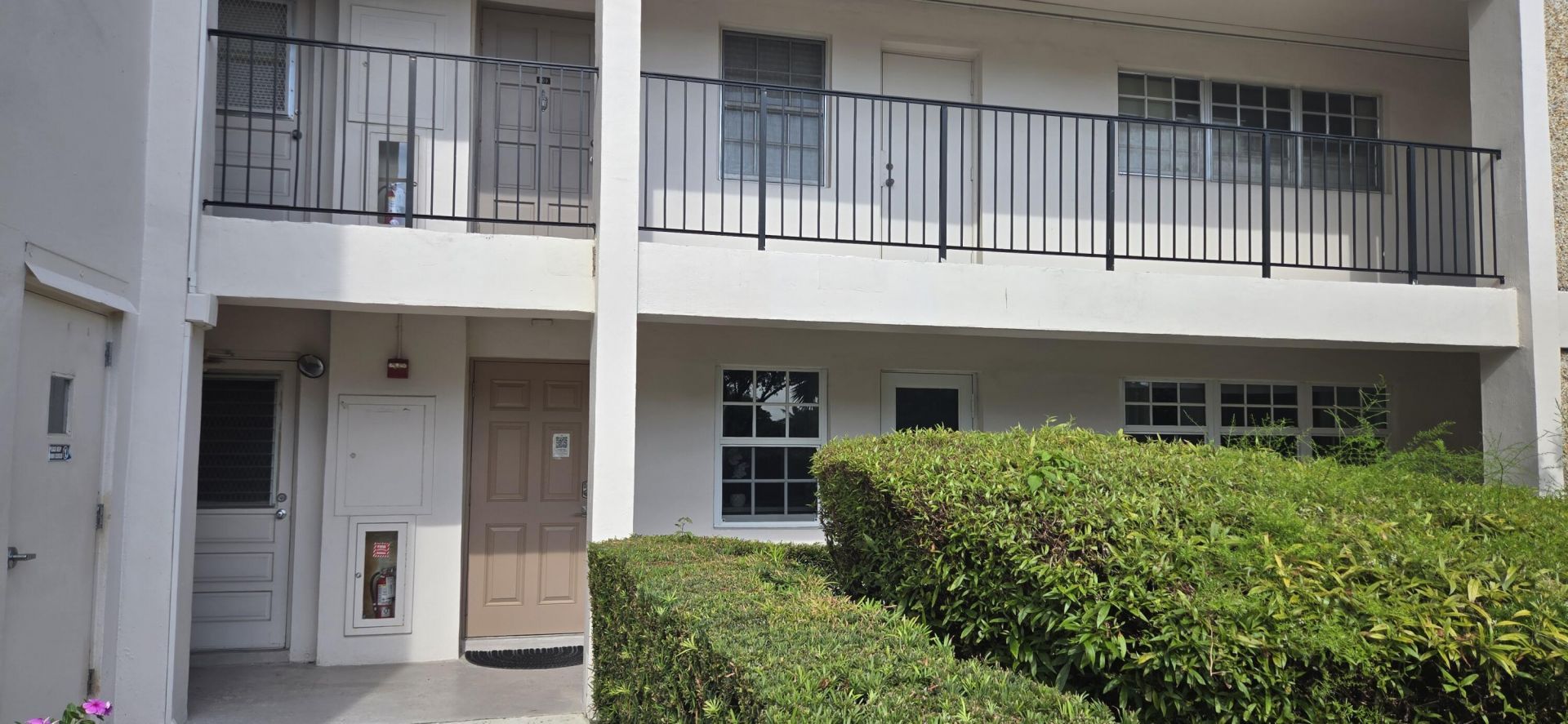3300 N Palm Aire Drive, Unit 109, Pompano Beach, FL 33069 Photo