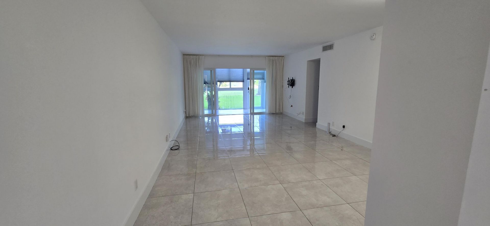 3300 N Palm Aire Drive, Unit 109, Pompano Beach, FL 33069 Photo
