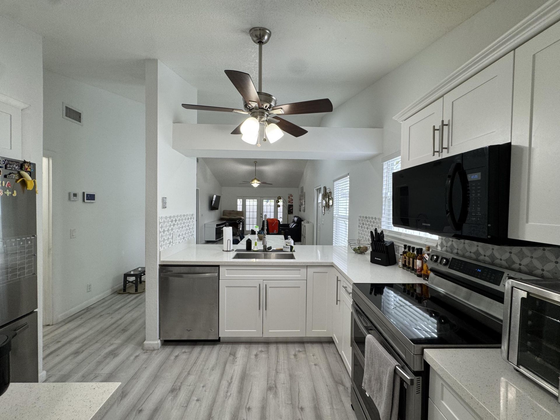1518 Royal Forest Court, Palm Springs, FL 33406 Photo
