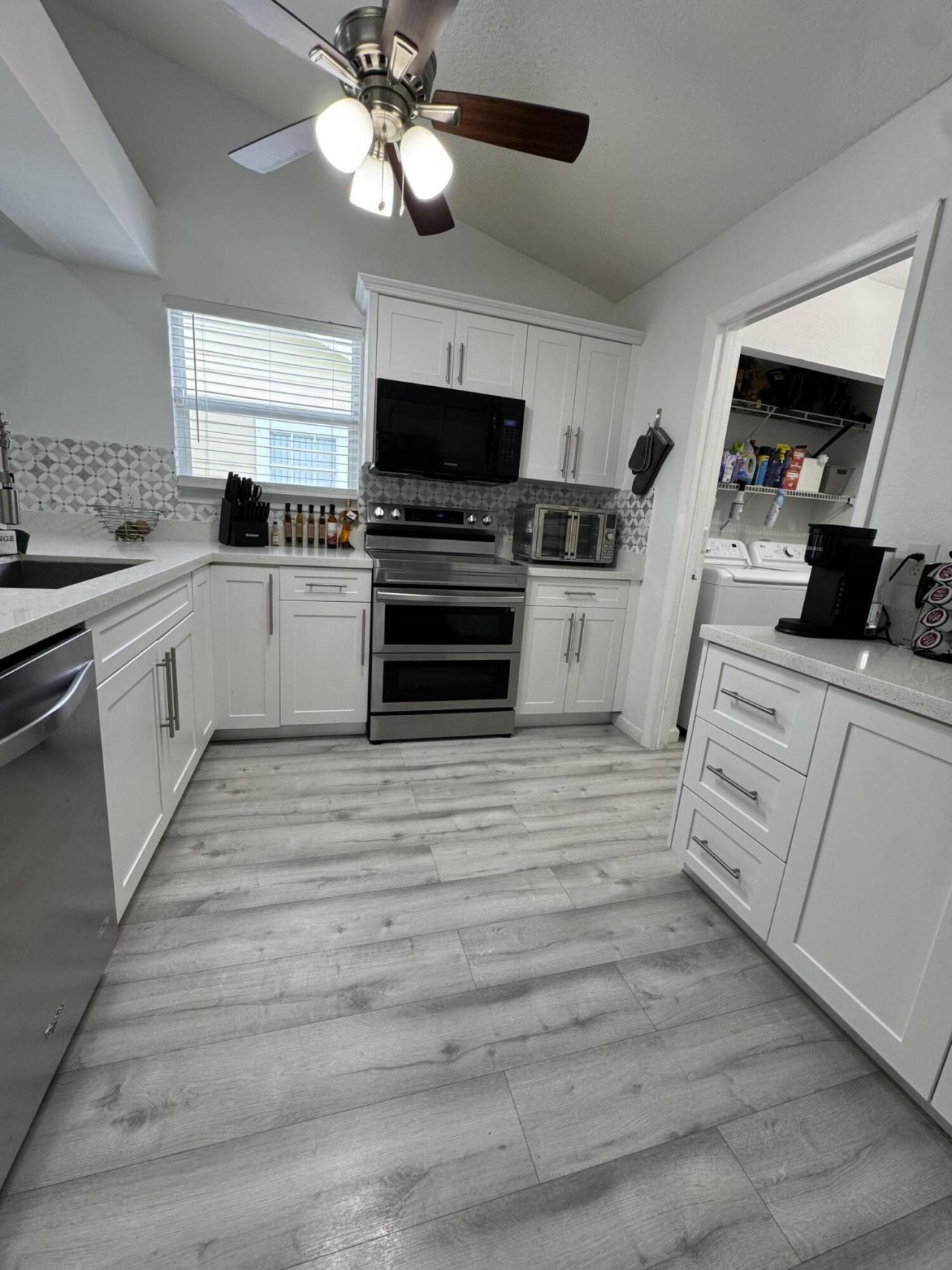 1518 Royal Forest Court, Palm Springs, FL 33406 Photo