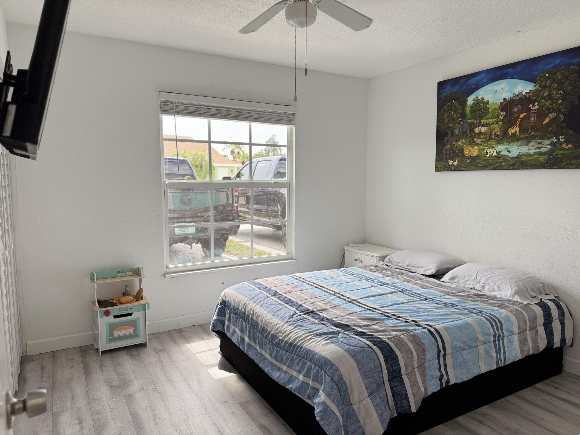 1518 Royal Forest Court, Palm Springs, FL 33406 Photo