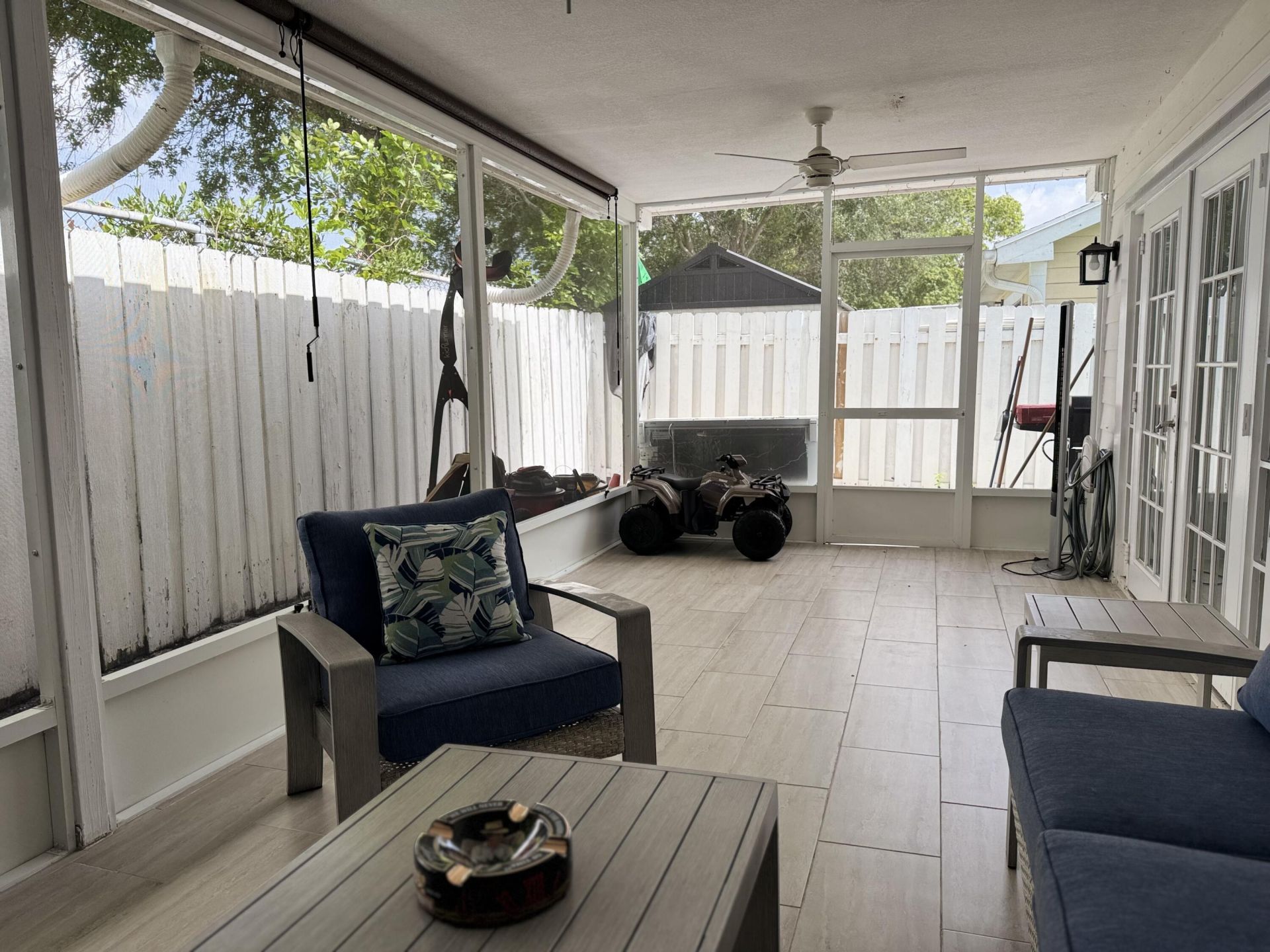 1518 Royal Forest Court, Palm Springs, FL 33406 Photo
