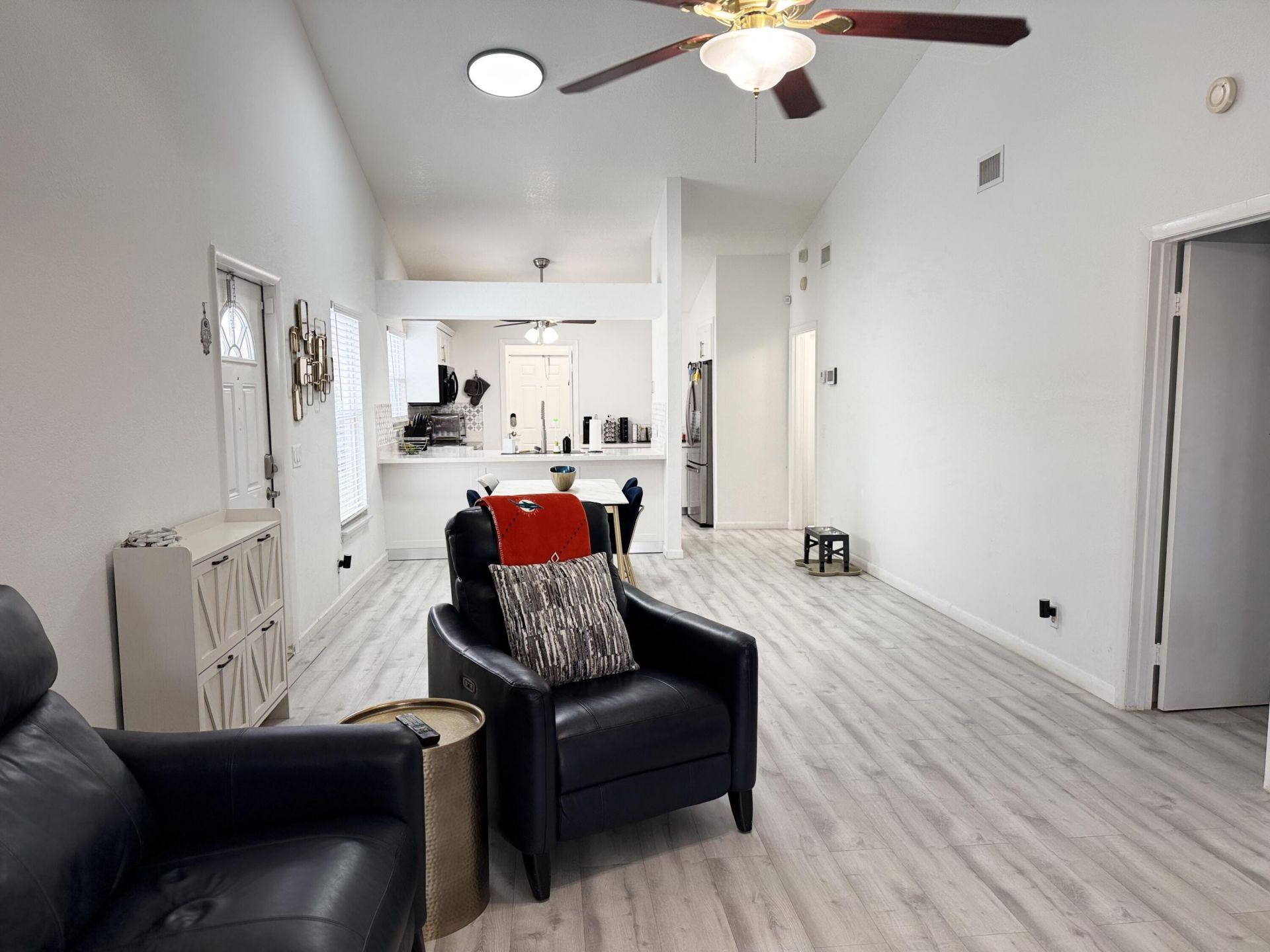 1518 Royal Forest Court, Palm Springs, FL 33406 Photo