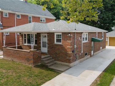 1748 Welch Avenue, Niagara Falls, NY 14303