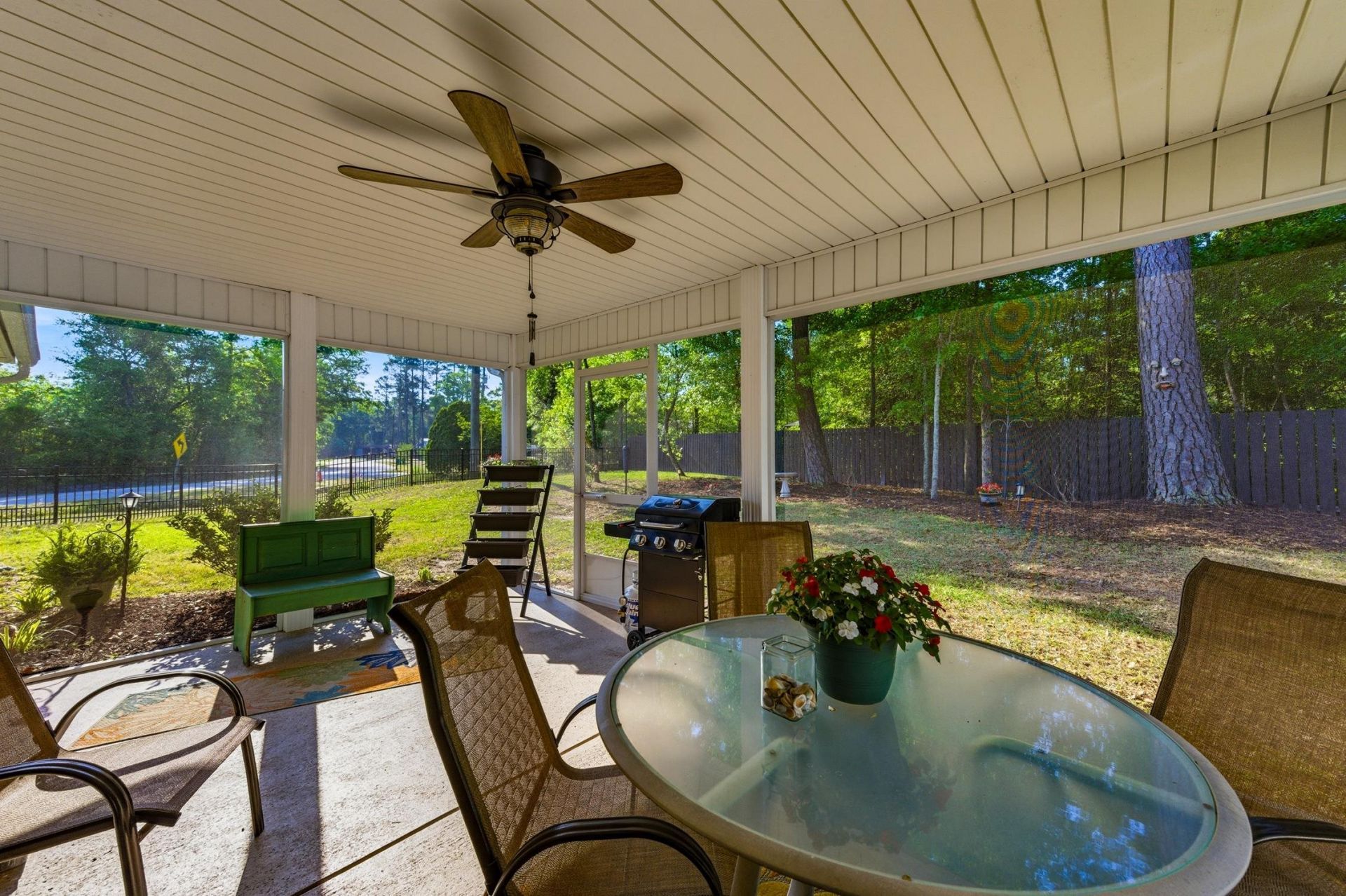 102 Jessica Lakes Dr. Photo 28