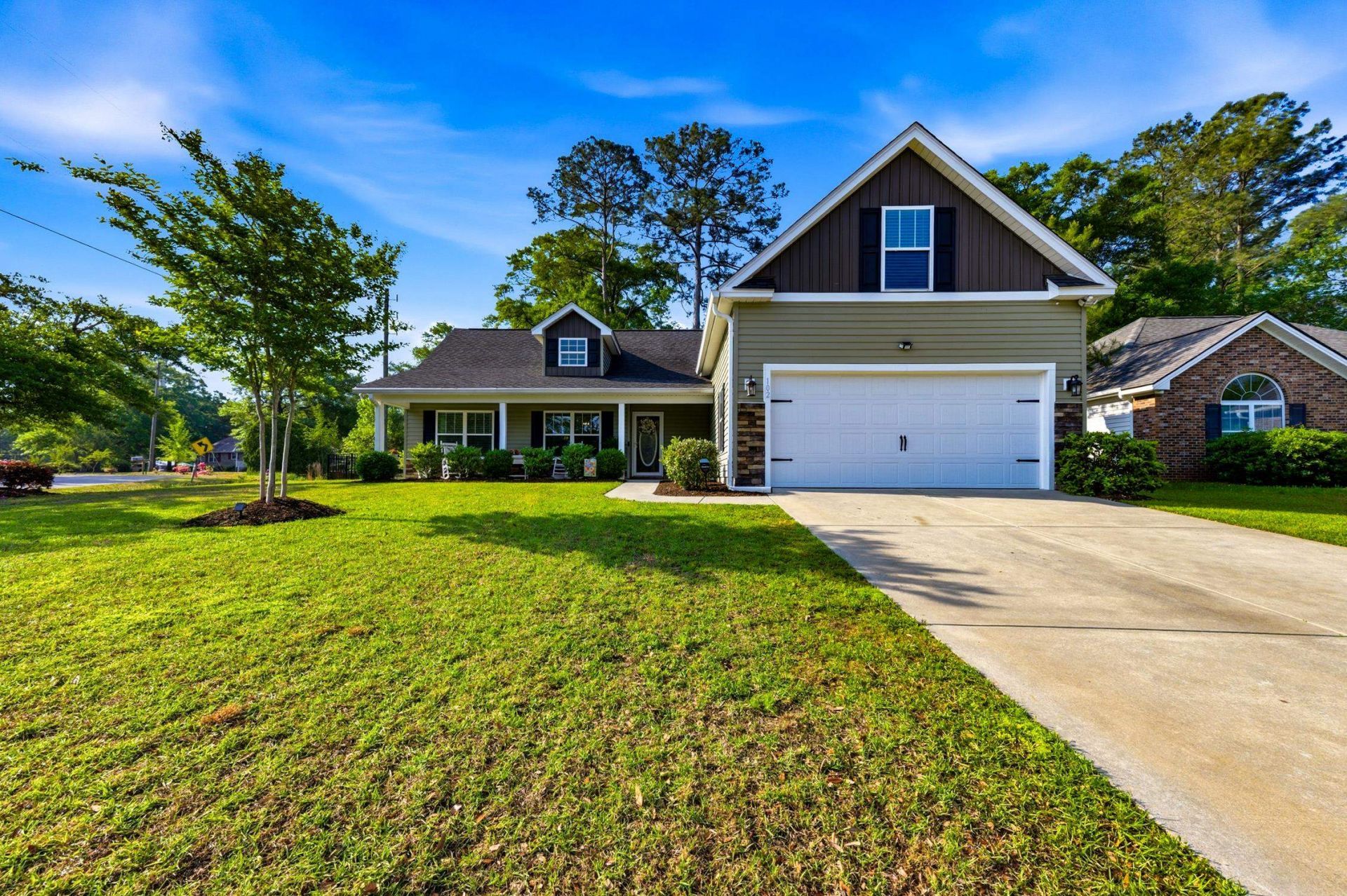 102 Jessica Lakes Dr. Photo 36