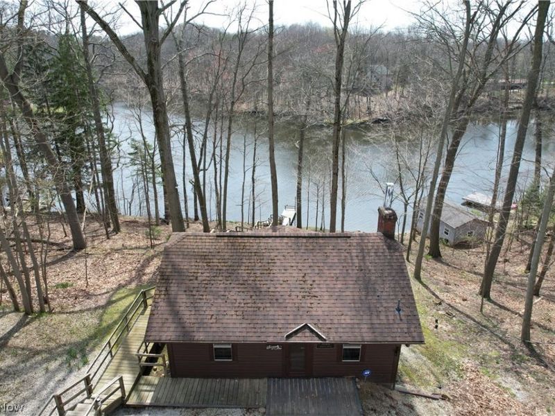 5922 Noreast Drive, Clinton, OH 44216 Photo 4