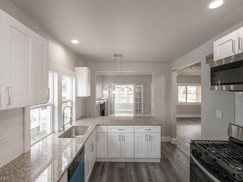 4940 E 106th Street, Garfield Heights, OH 44125 Photo 12