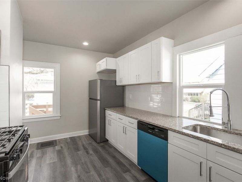 4940 E 106th Street, Garfield Heights, OH 44125 Photo 13