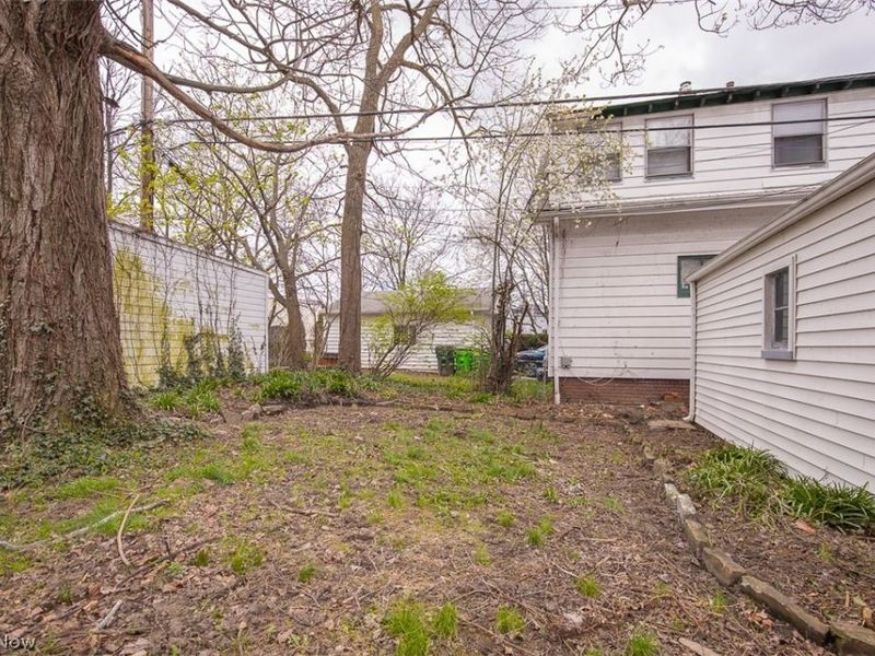4940 E 106th Street, Garfield Heights, OH 44125 Photo 34