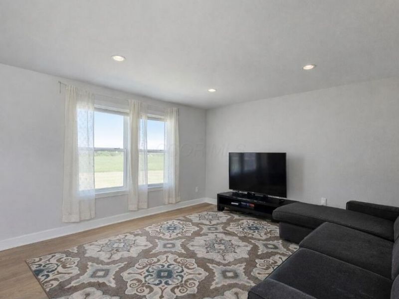 231 Linwood Drive, Thurman, OH 45685 Photo 4