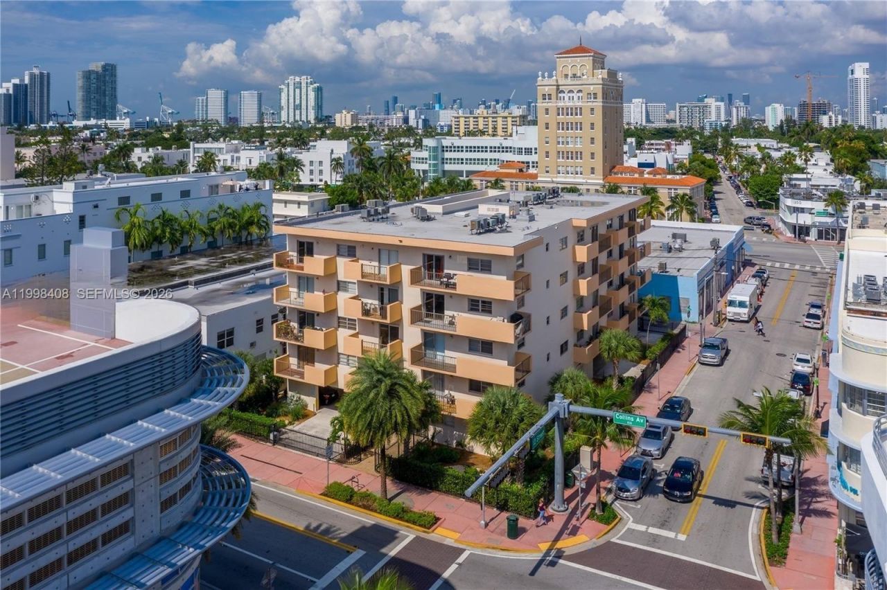 1150 Collins Ave, Unit 402, Miami Beach, FL 33139 Photo