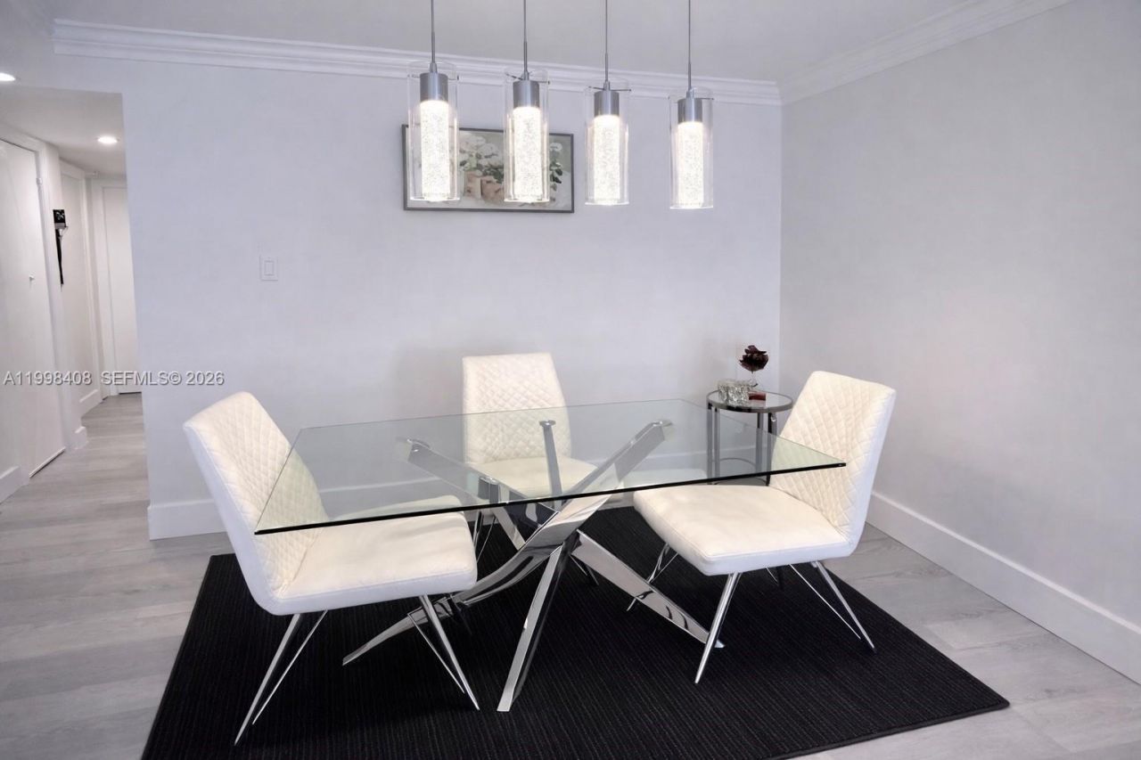 1150 Collins Ave, Unit 402, Miami Beach, FL 33139 Photo