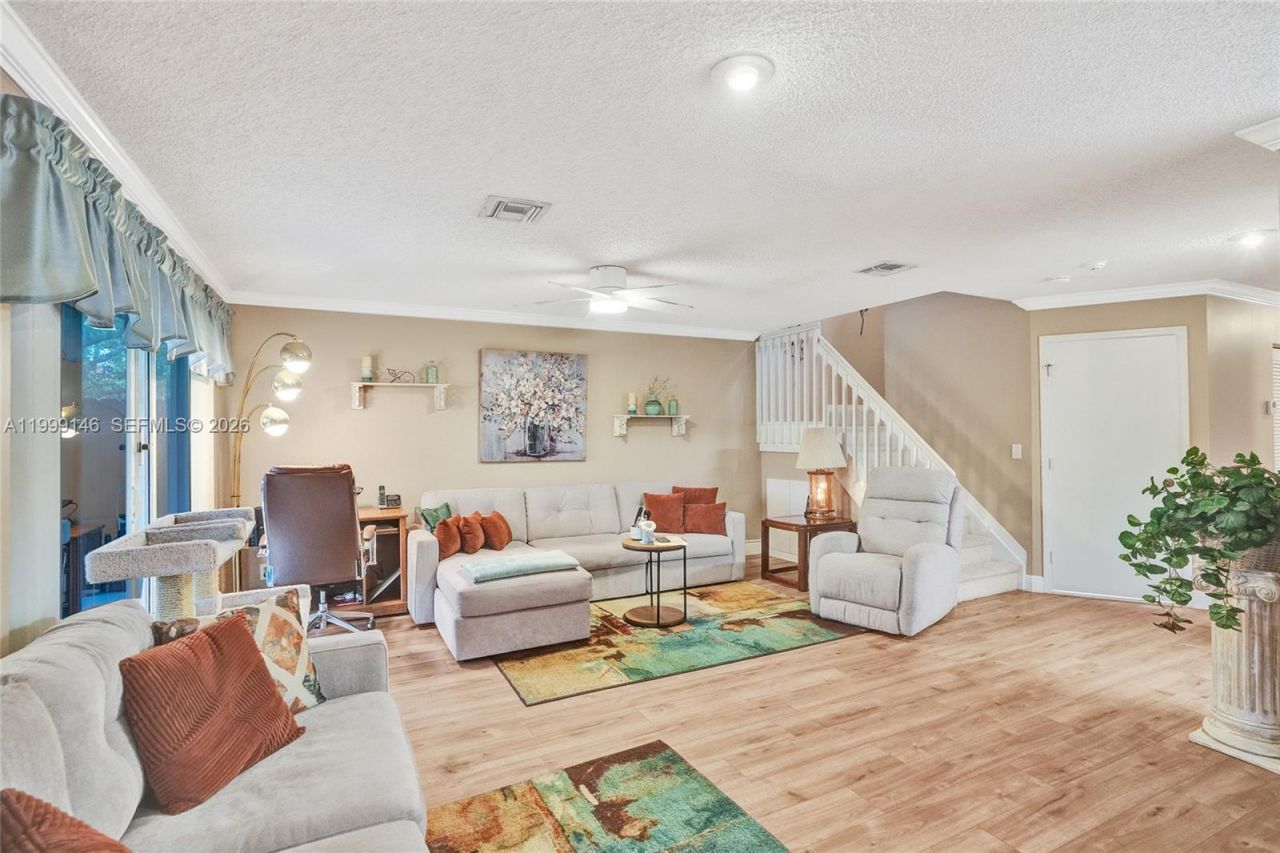 11155 SW 17th Mnr, Davie, FL 33324 Photo